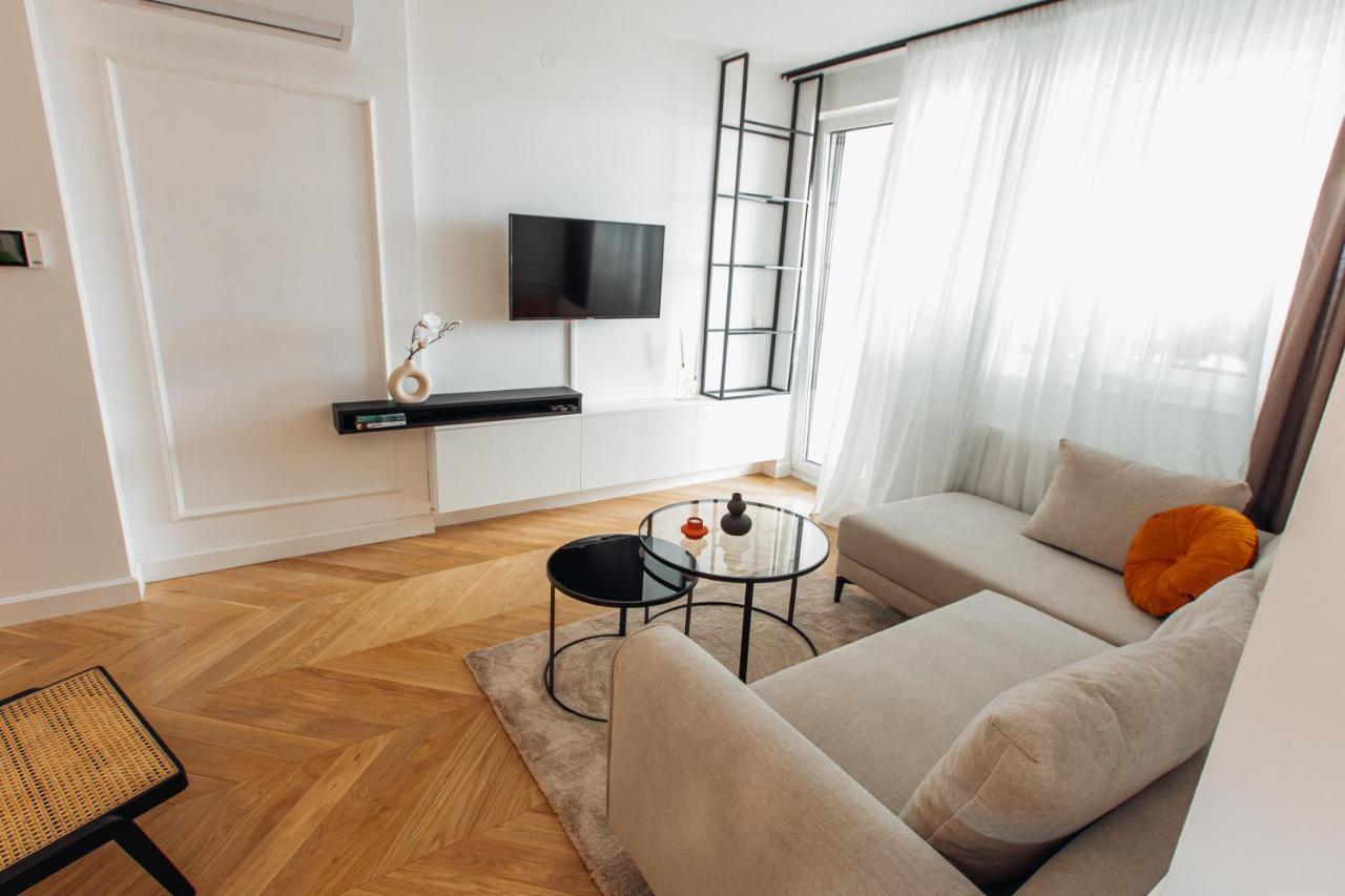 Stan Na Dan - Chic Home Banja Luka Eksteriør billede